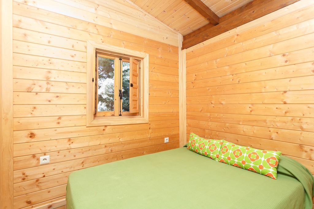 Camping La Sierrecilla Humilladero Δωμάτιο φωτογραφία